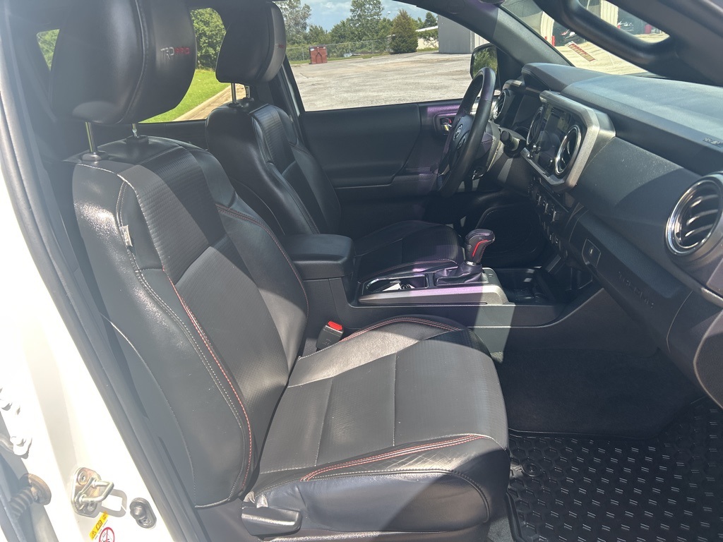 2019 Toyota Tacoma TRD Pro photo 17