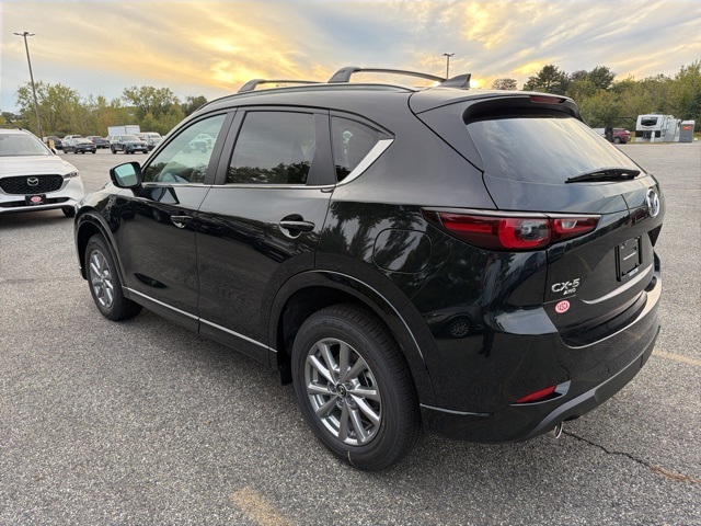 2025 Mazda CX-5 2.5 S Preferred photo 5