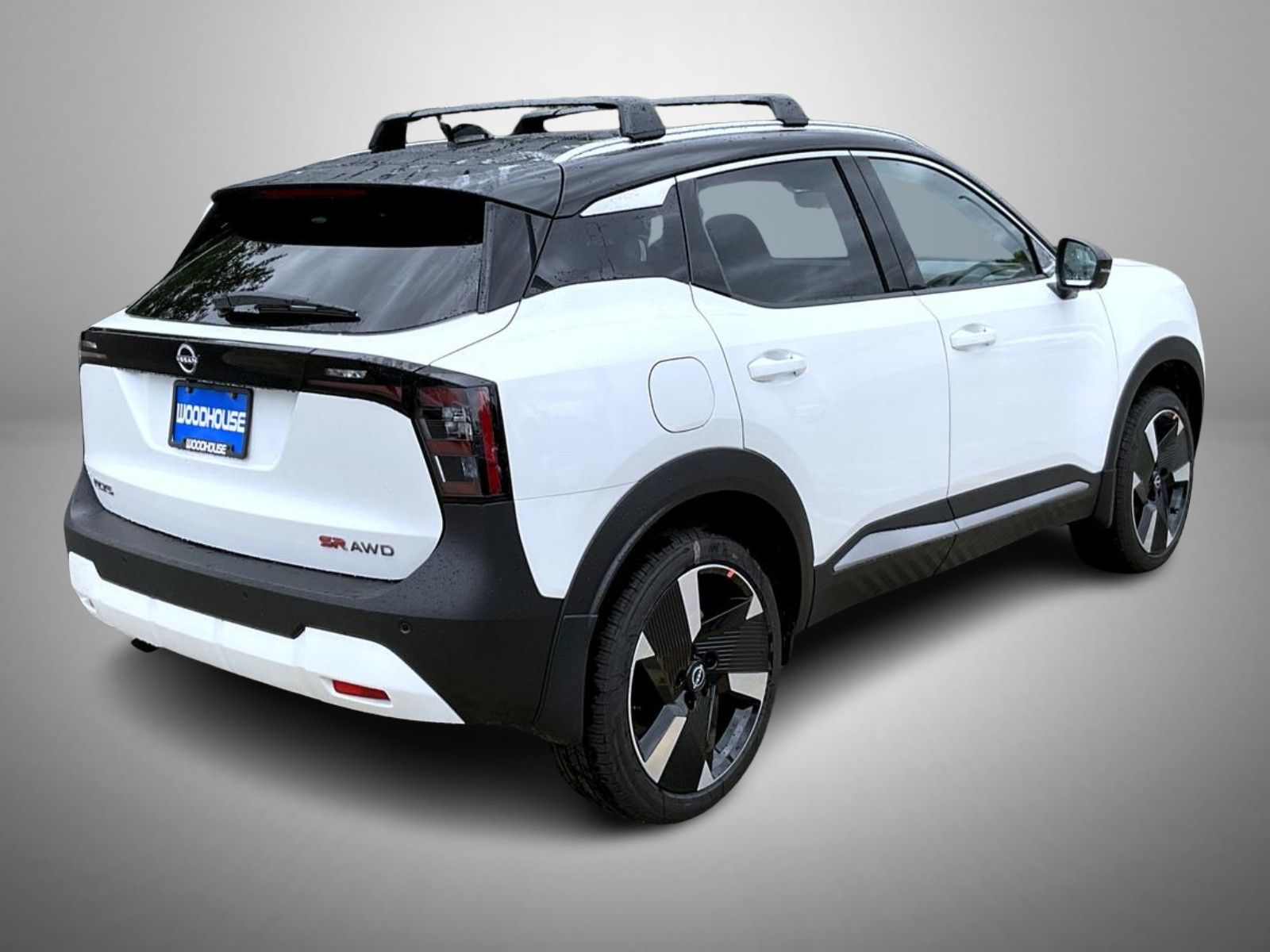 2026 Nissan Kicks SR photo 2