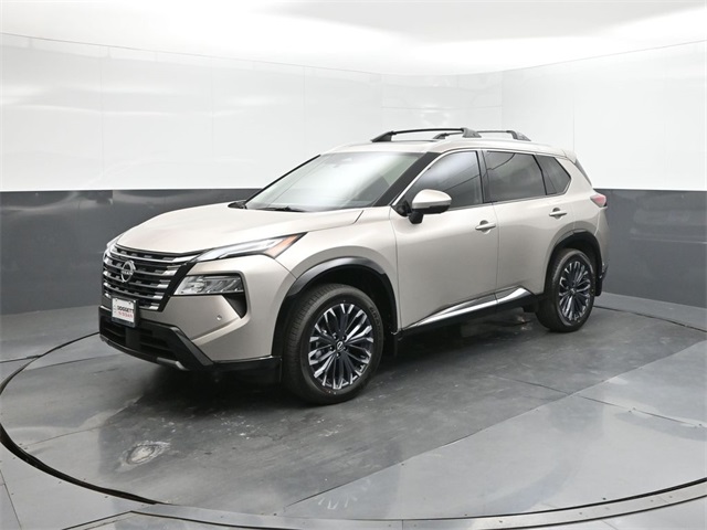 2025 Nissan Rogue Platinum's photo