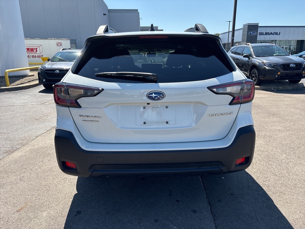 2024 Subaru Outback Premium photo 4