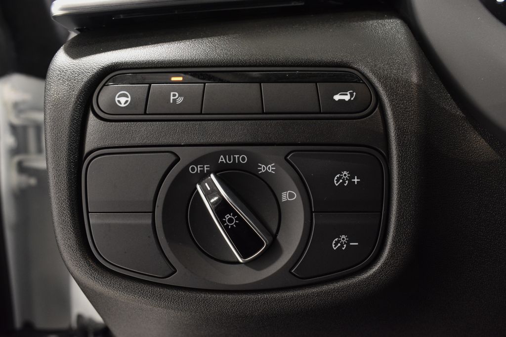 2025 Infiniti QX50 Luxe AWD photo 31