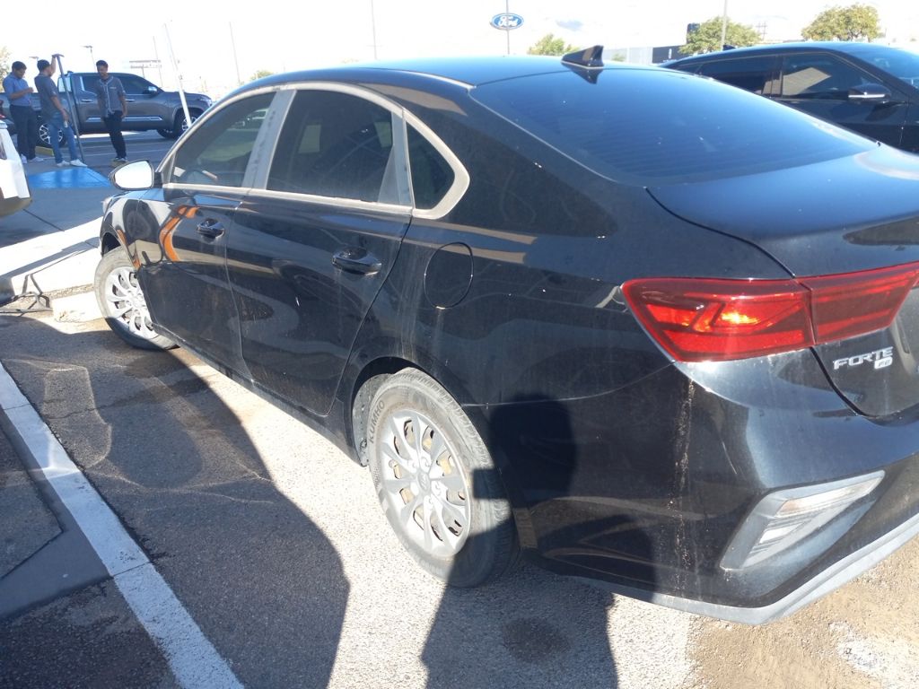 2020 Kia Forte FE photo 16
