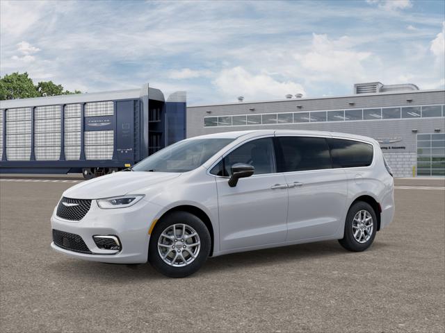 2026 Chrysler Pacifica Select's photo