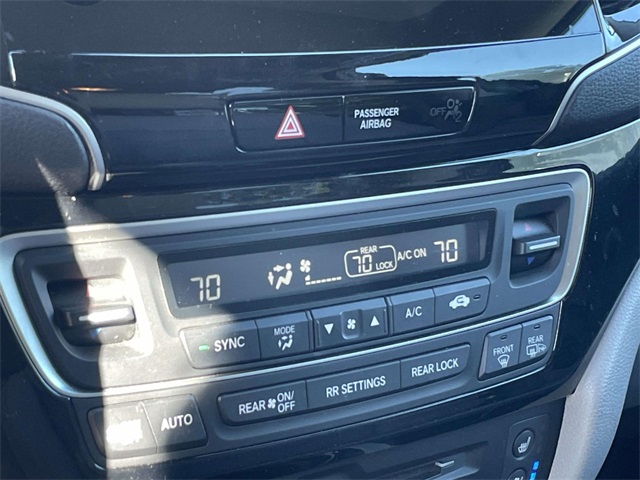 2022 Honda Pilot Elite photo 21