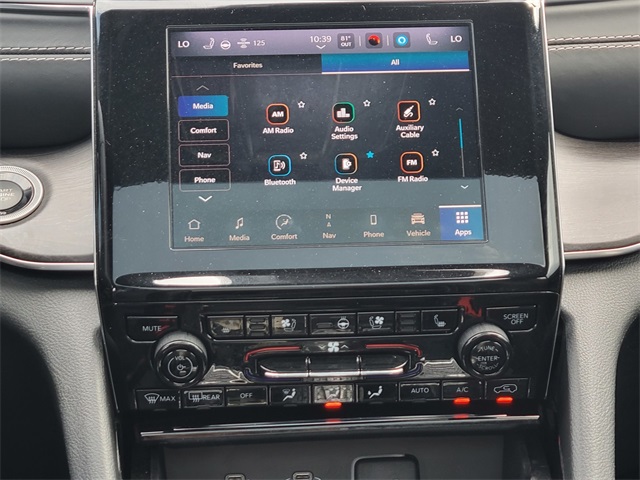 2022 Jeep Grand Cherokee Overland photo 23