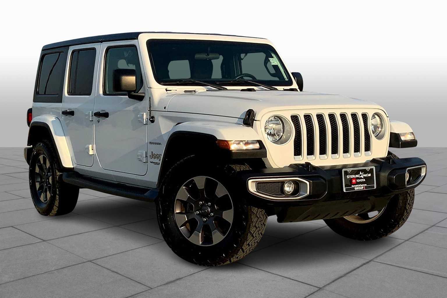 2018 Jeep Wrangler Unlimited Sahara photo 2