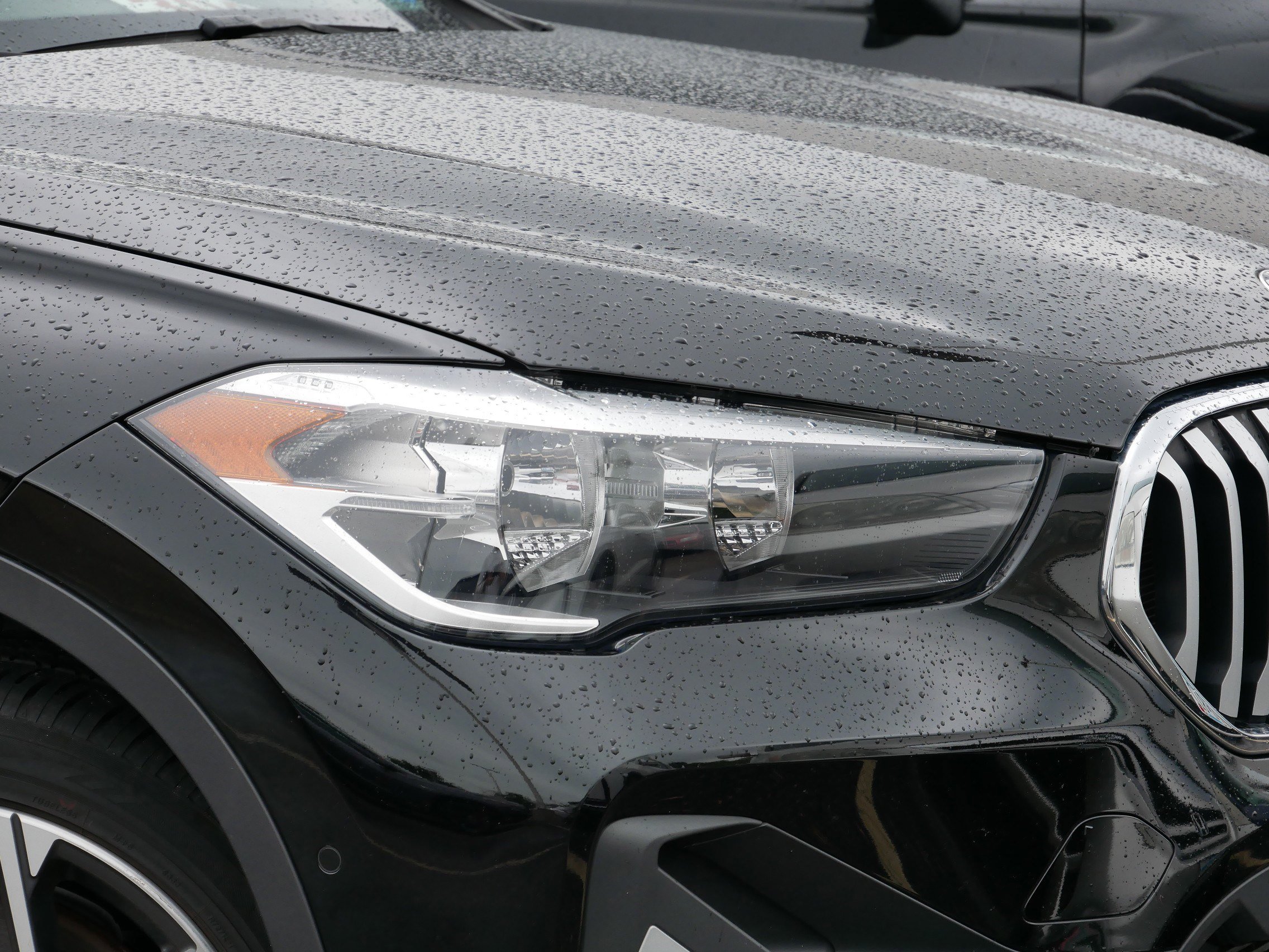 Used 2021 BMW X1 28i with VIN WBXJG9C08M5S70962 for sale in Vadnais Heights, Minnesota
