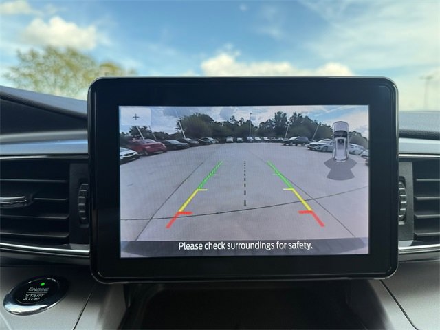 2021 Ford Explorer XLT photo 16
