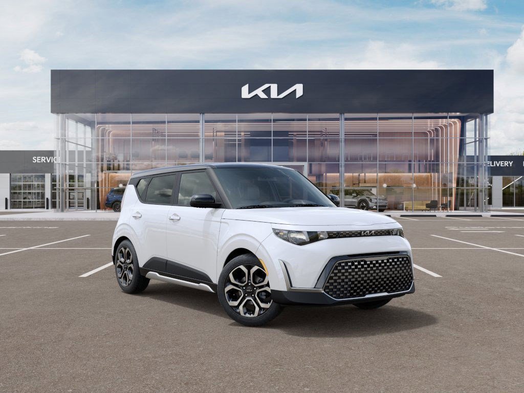 2025 Kia Soul EX photo 8