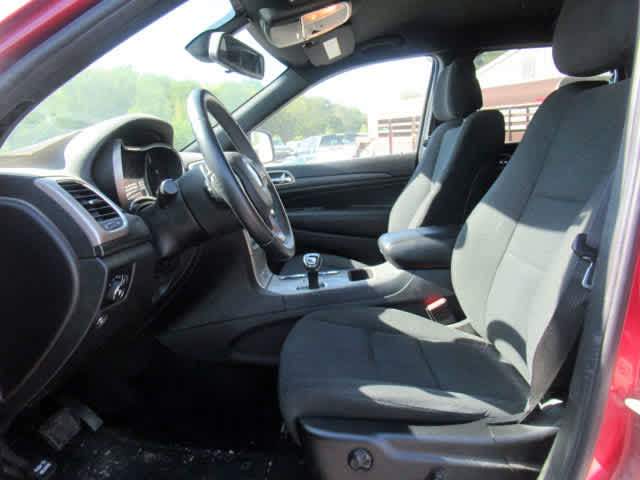 2014 Jeep Grand Cherokee Laredo photo 2