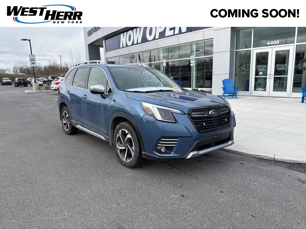 2022 Subaru Forester Touring's photo