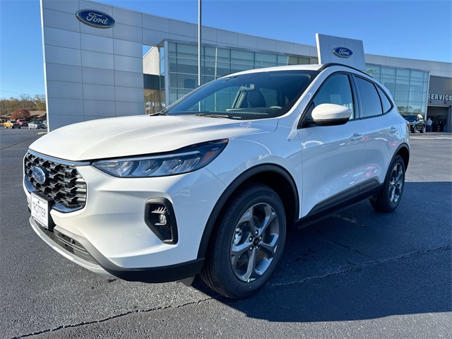 2026 Ford Escape ST-Line Select's photo