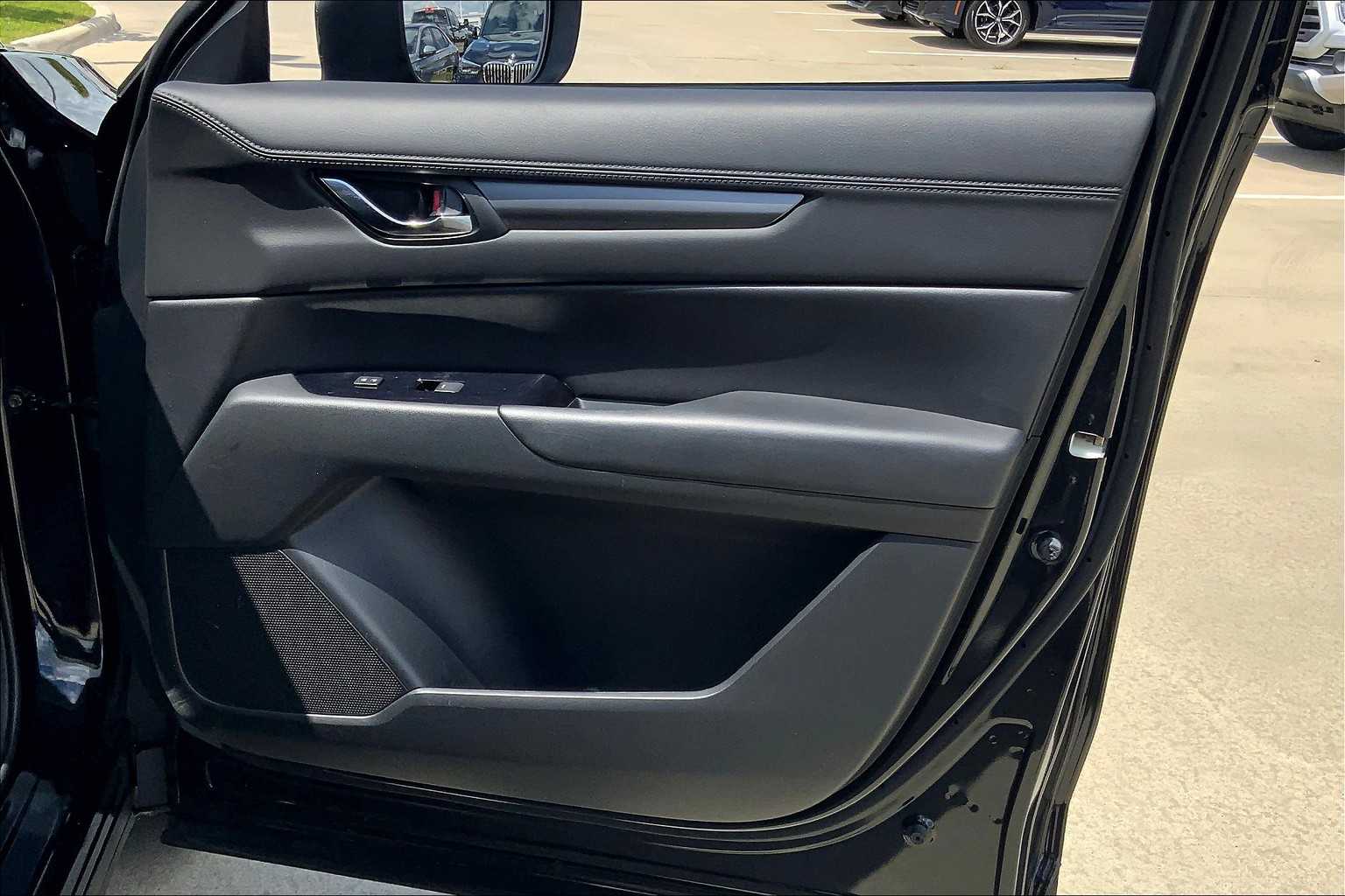 2021 Mazda CX-5 Touring photo 49