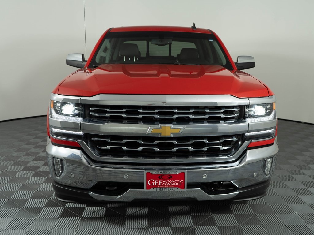 2018 Chevrolet Silverado 1500 LTZ photo 2