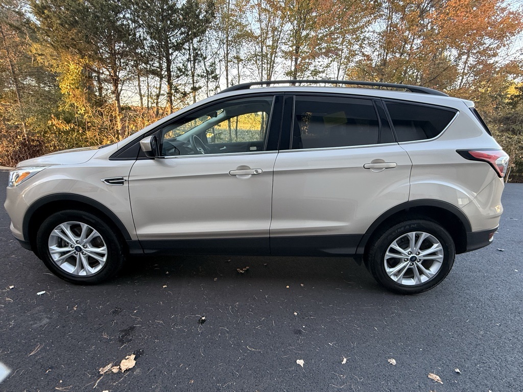 2018 Ford Escape SE photo 4