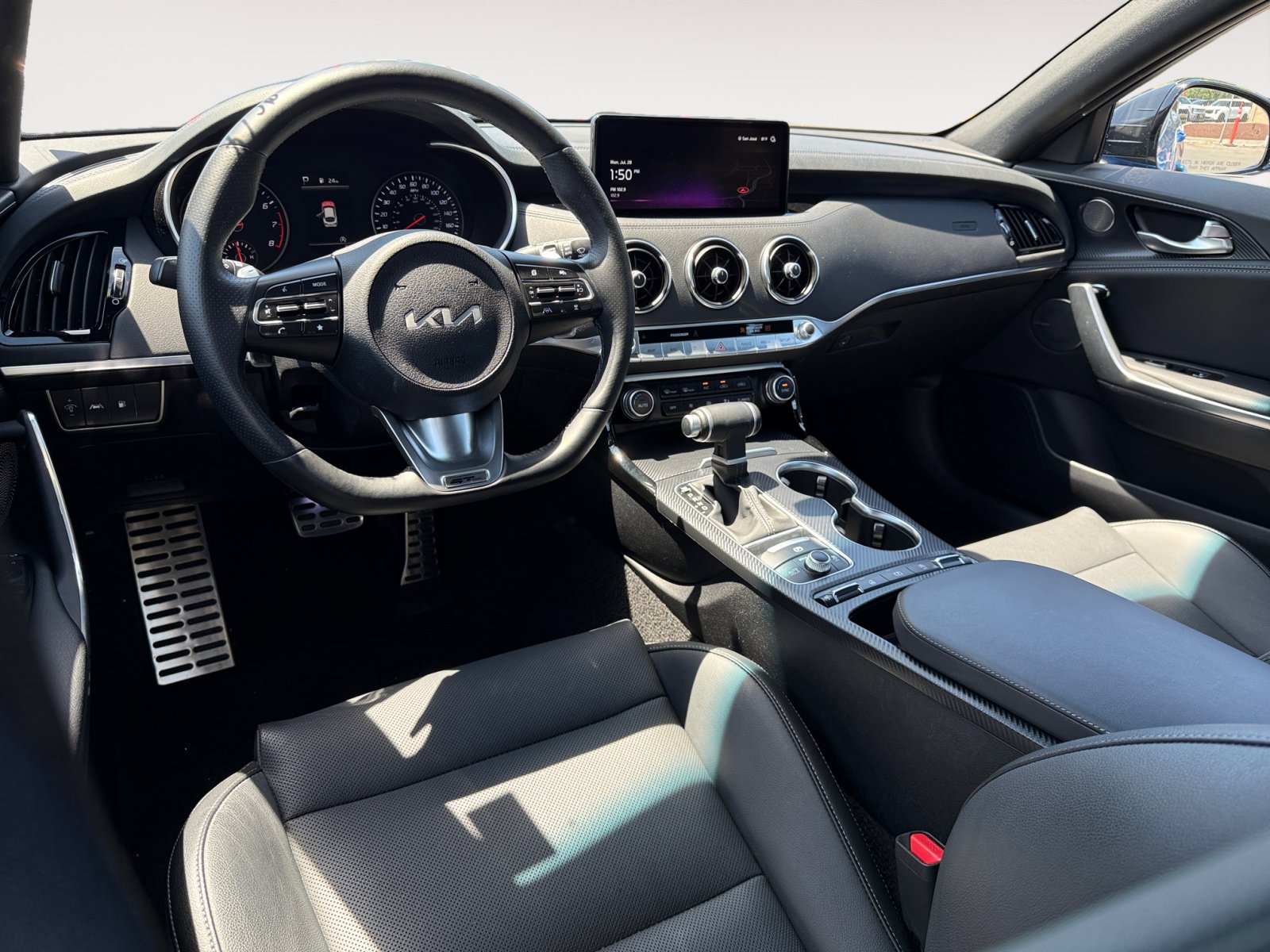 2023 Kia Stinger GT-Line photo 14