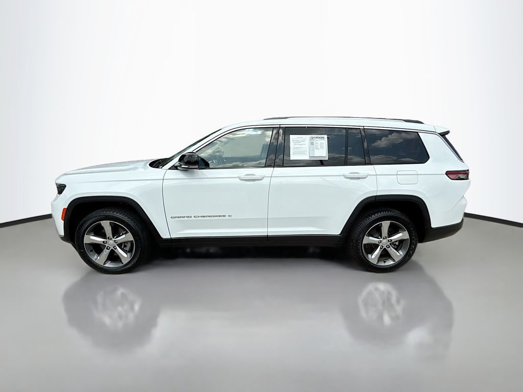 2022 Jeep Grand Cherokee Limited photo 2