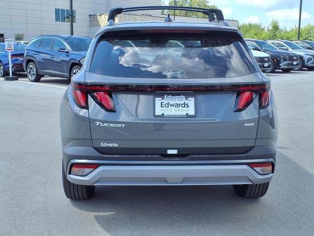2025 Hyundai Tucson SEL photo 3