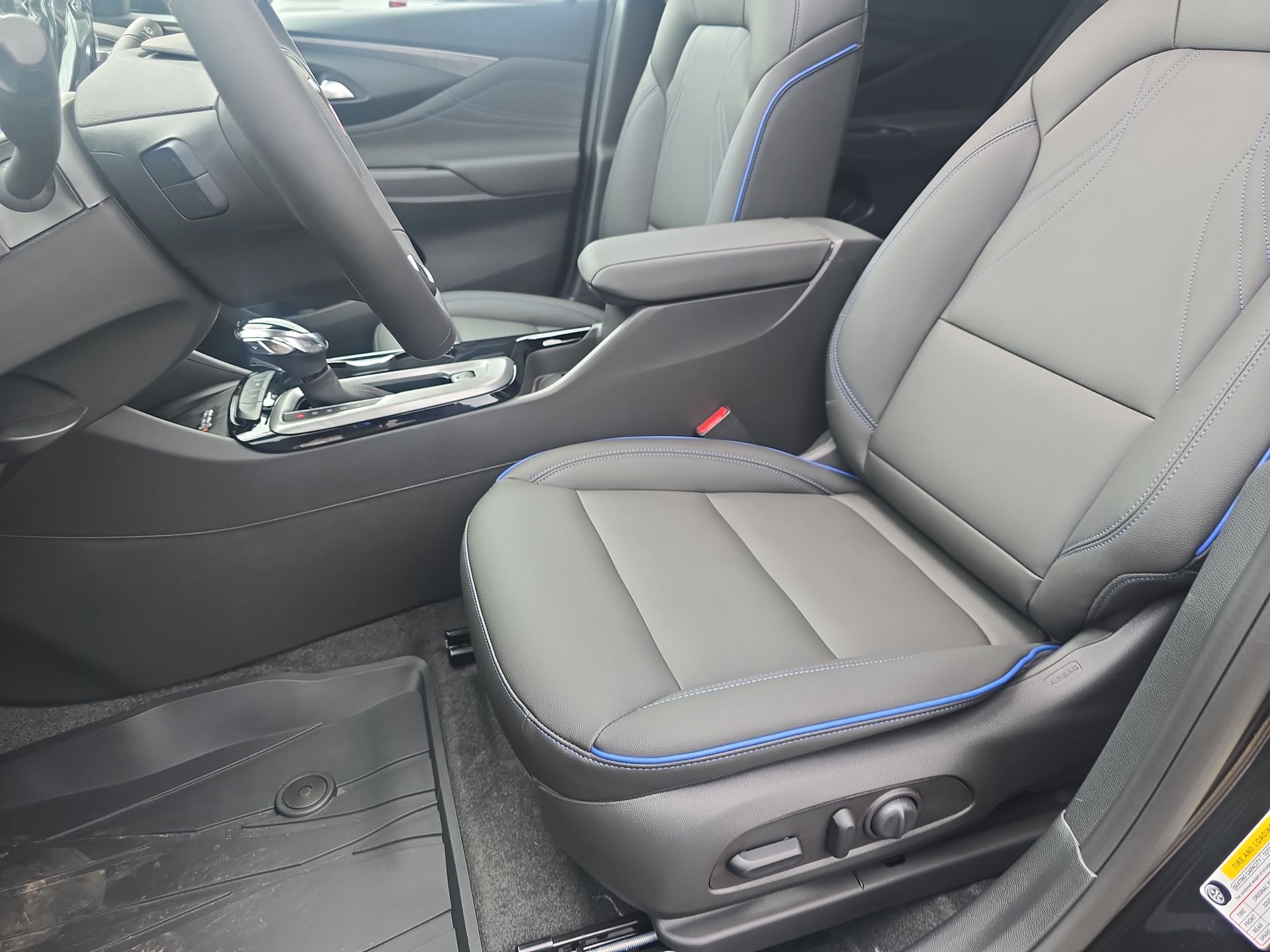 2025 Buick Envista ST photo 50