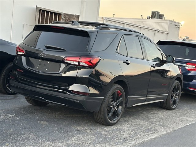 2024 Chevrolet Equinox Premier photo 2