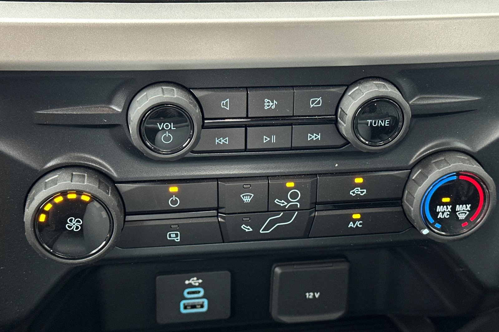 2024 Ford F-250 XL photo 17