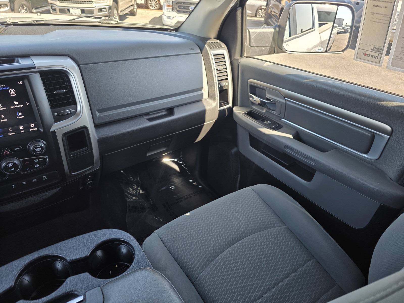 2018 Ram 2500 SLT photo 22