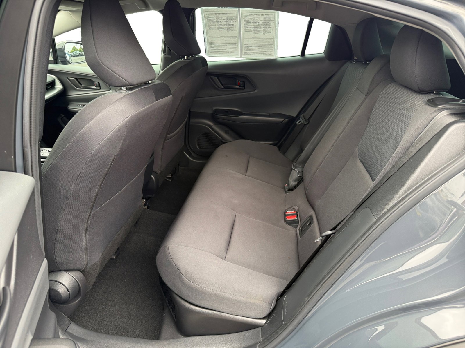 2023 Toyota Prius LE photo 16