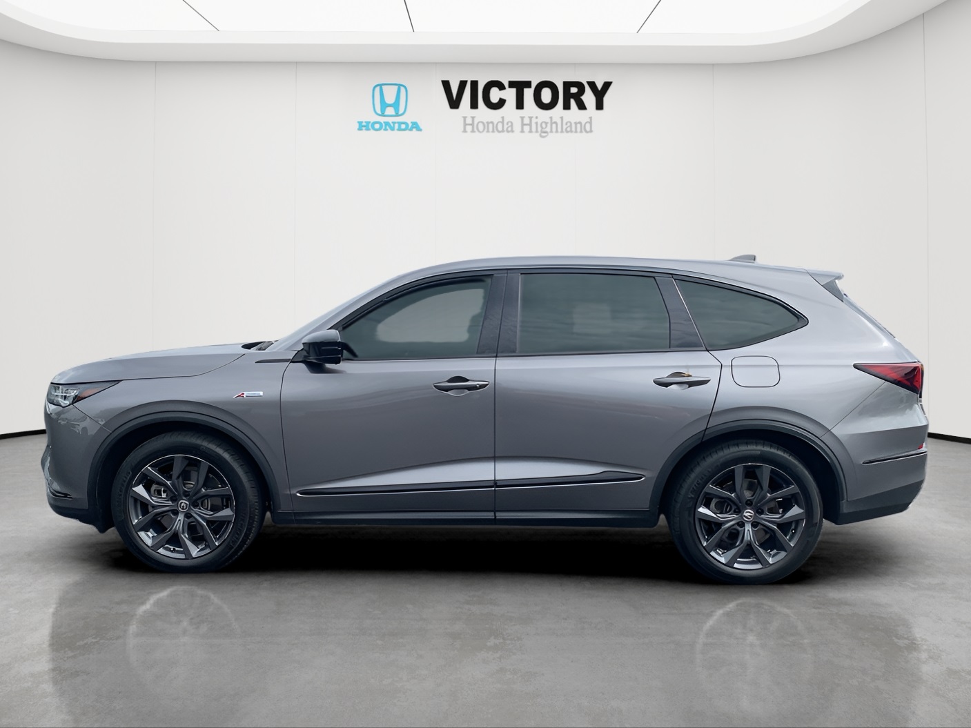 2023 Acura MDX A-Spec SH-AWD photo 2