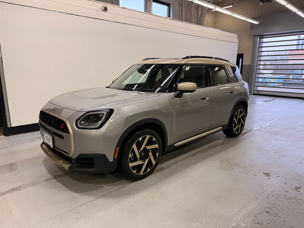 2026 MINI Countryman S's photo