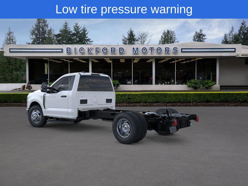 2026 Ford F-350 photo 4