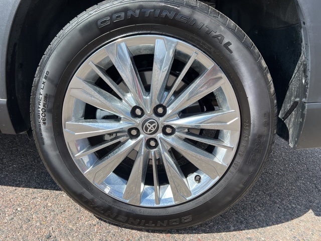 2024 Toyota Grand Highlander Platinum photo 38