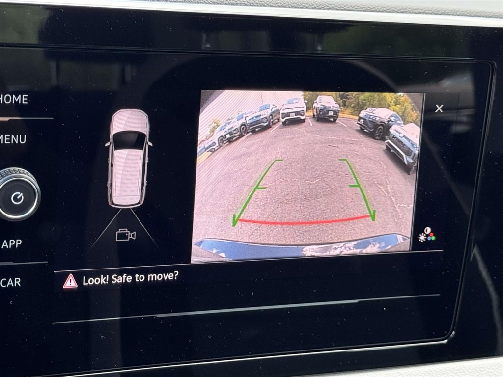 2025 Volkswagen Taos S photo 3