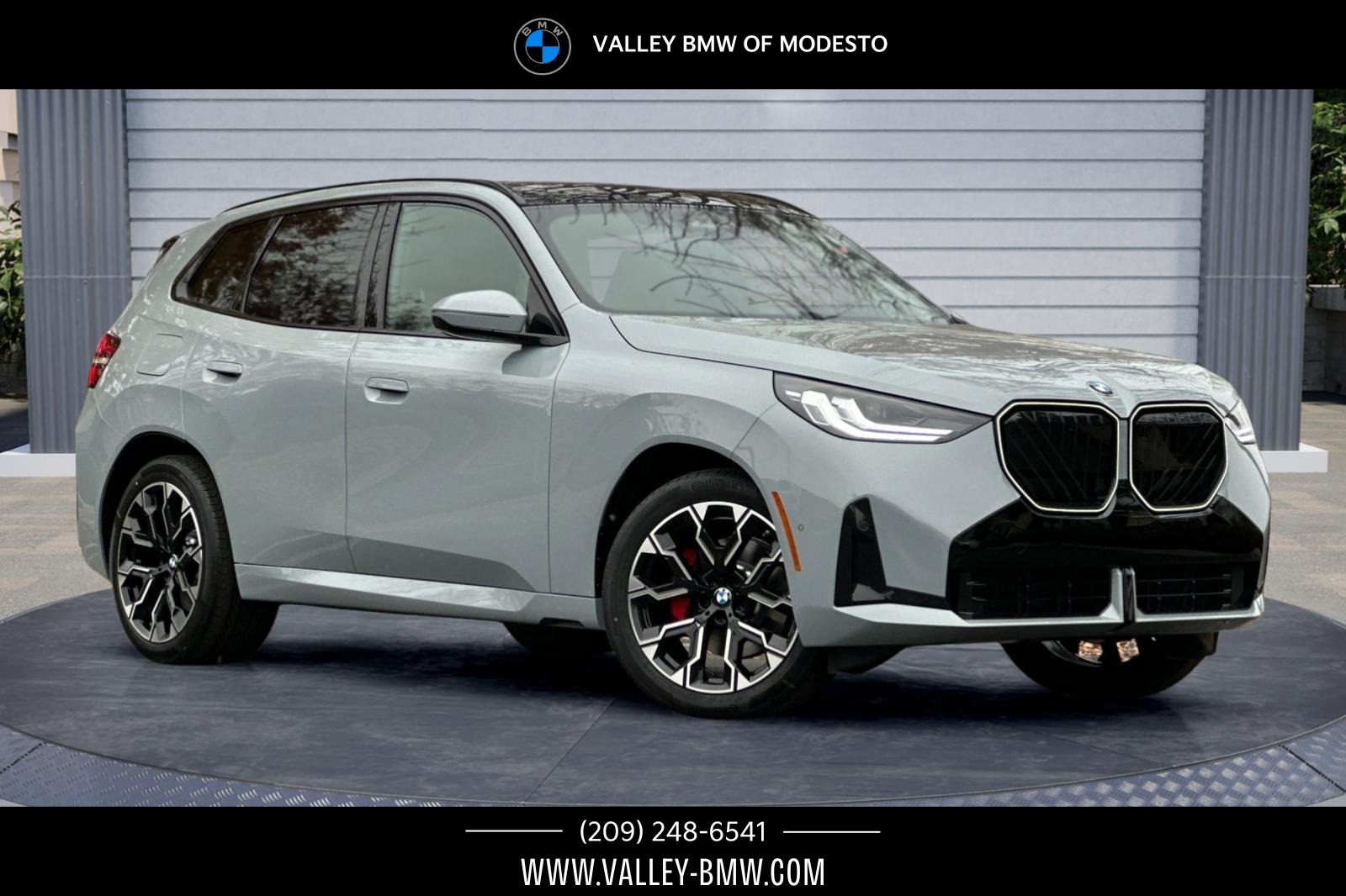 2026 BMW X3 30's photo