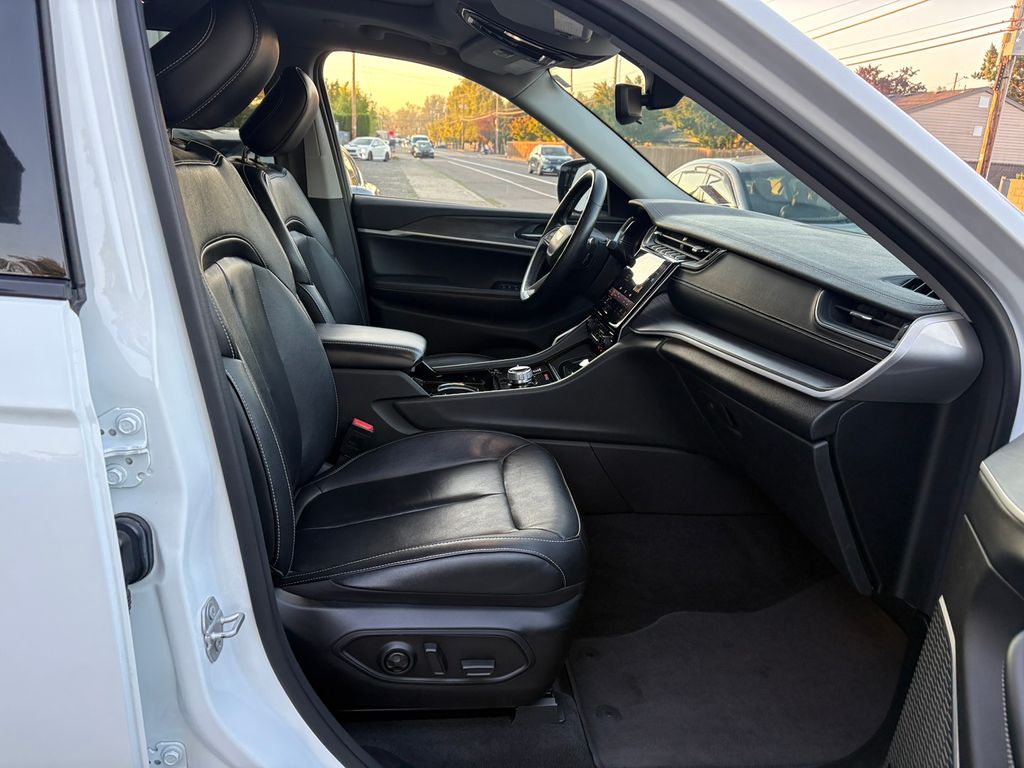 2022 Jeep Grand Cherokee Limited photo 26