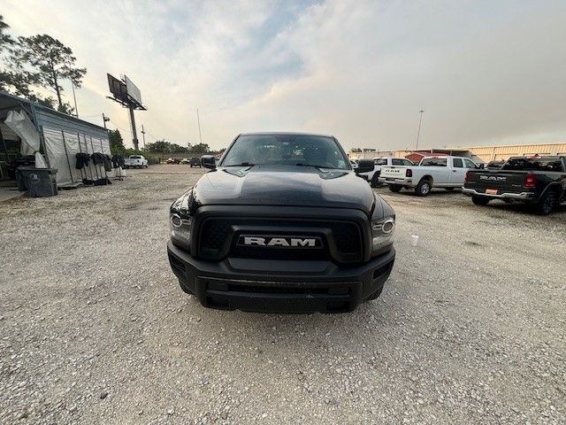 2022 Ram 1500 Classic Warlock photo 7