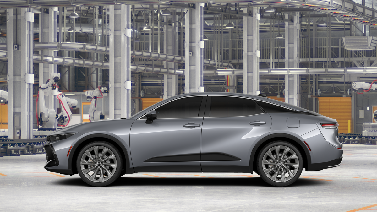 2026 Toyota Crown Limited photo 4