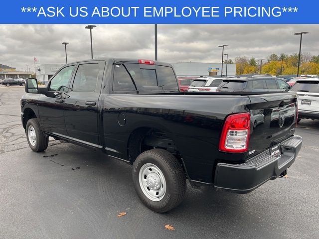 2024 Ram 2500 Tradesman photo 4