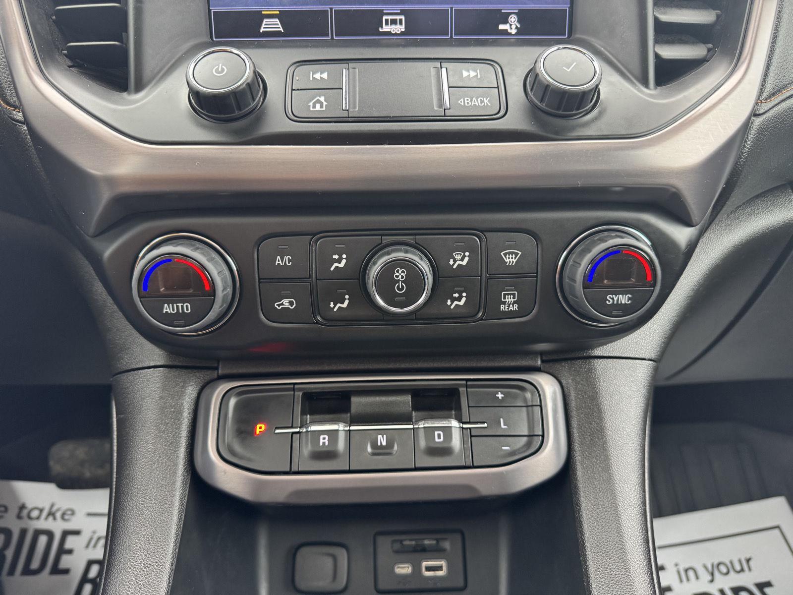 2022 Gmc Acadia AT4 photo 19