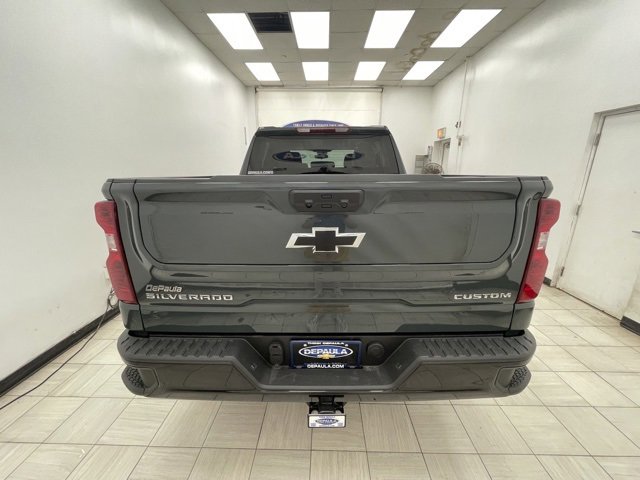 2025 Chevrolet Silverado 1500 Custom Trail Boss photo 13
