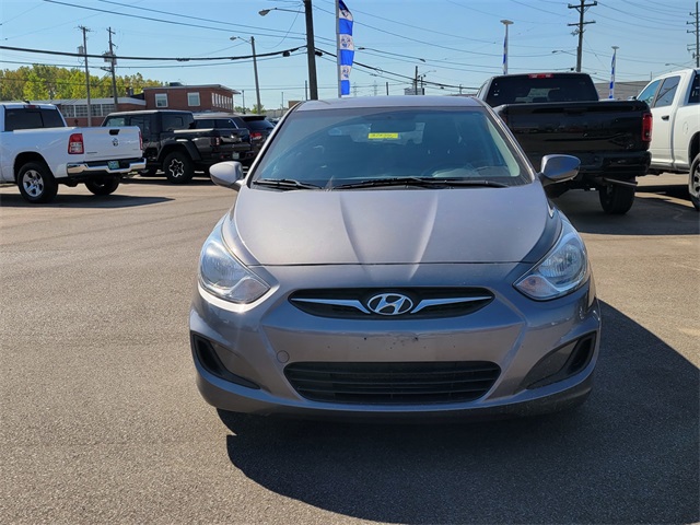 2014 Hyundai Accent GS photo 8