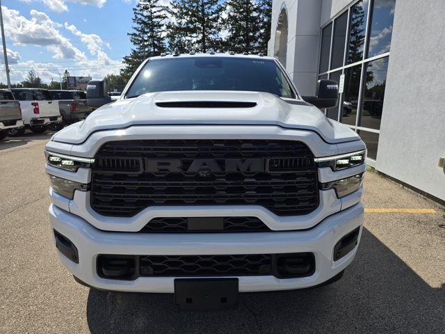 2026 Ram 2500 Limited photo 3