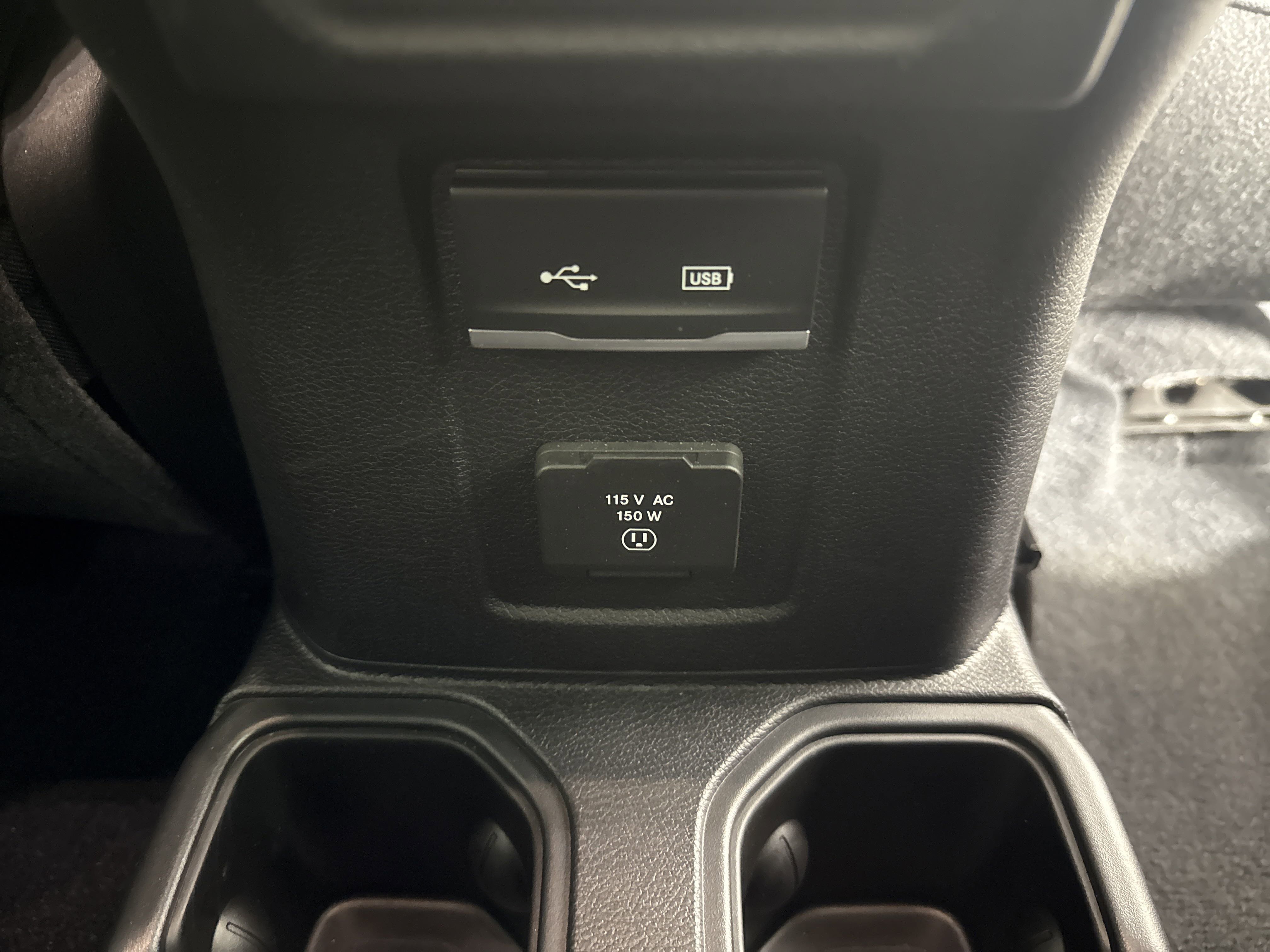 2019 Jeep Wrangler Rubicon photo 13