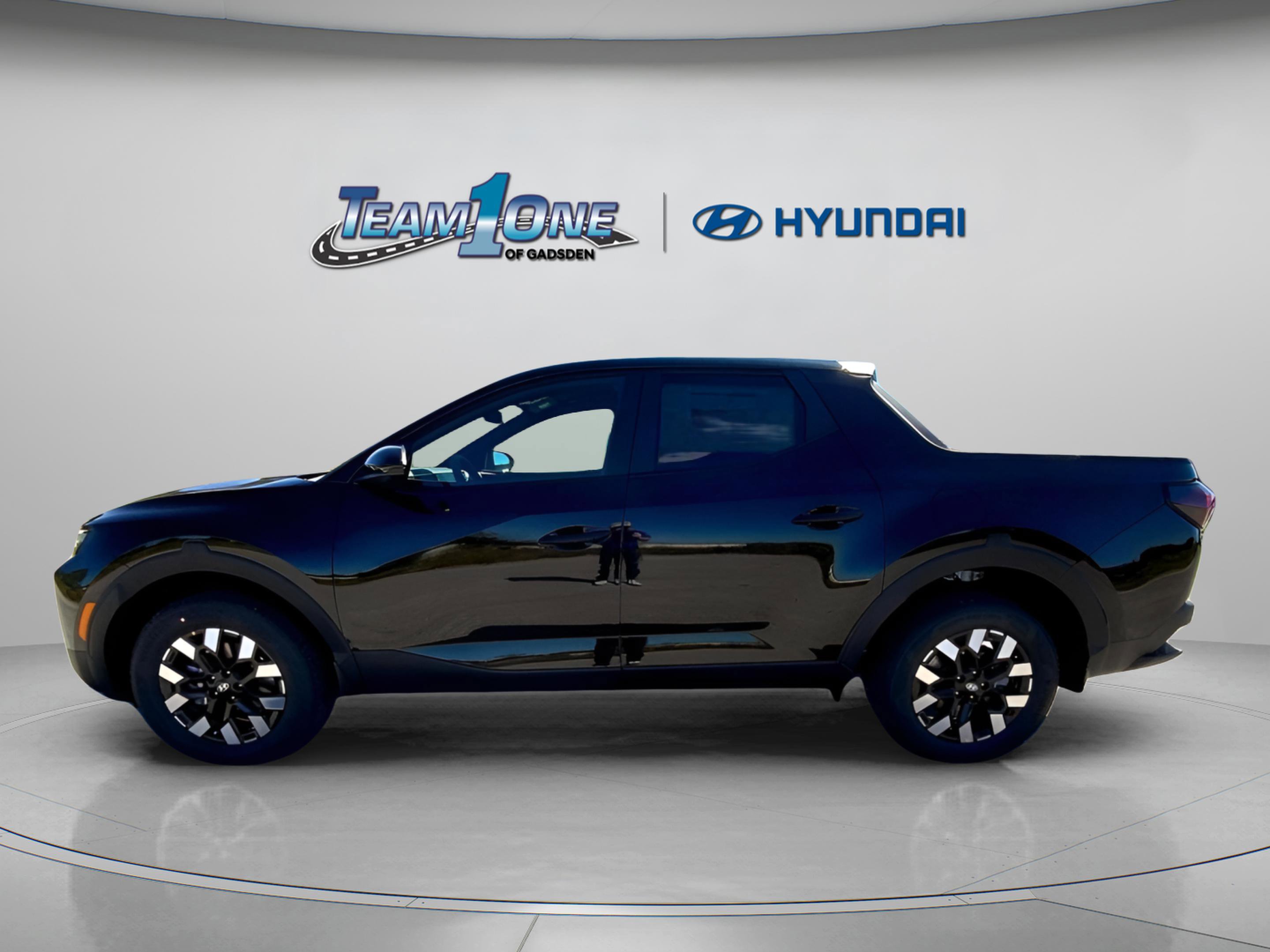 2026 Hyundai Santa Cruz SE photo 4