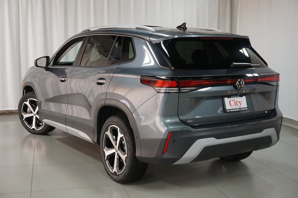 2025 Volkswagen Tiguan SE photo 6