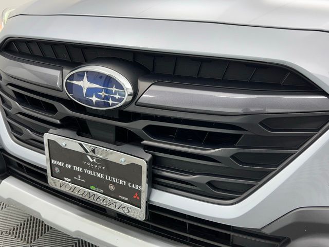 2023 Subaru Outback Limited photo 3