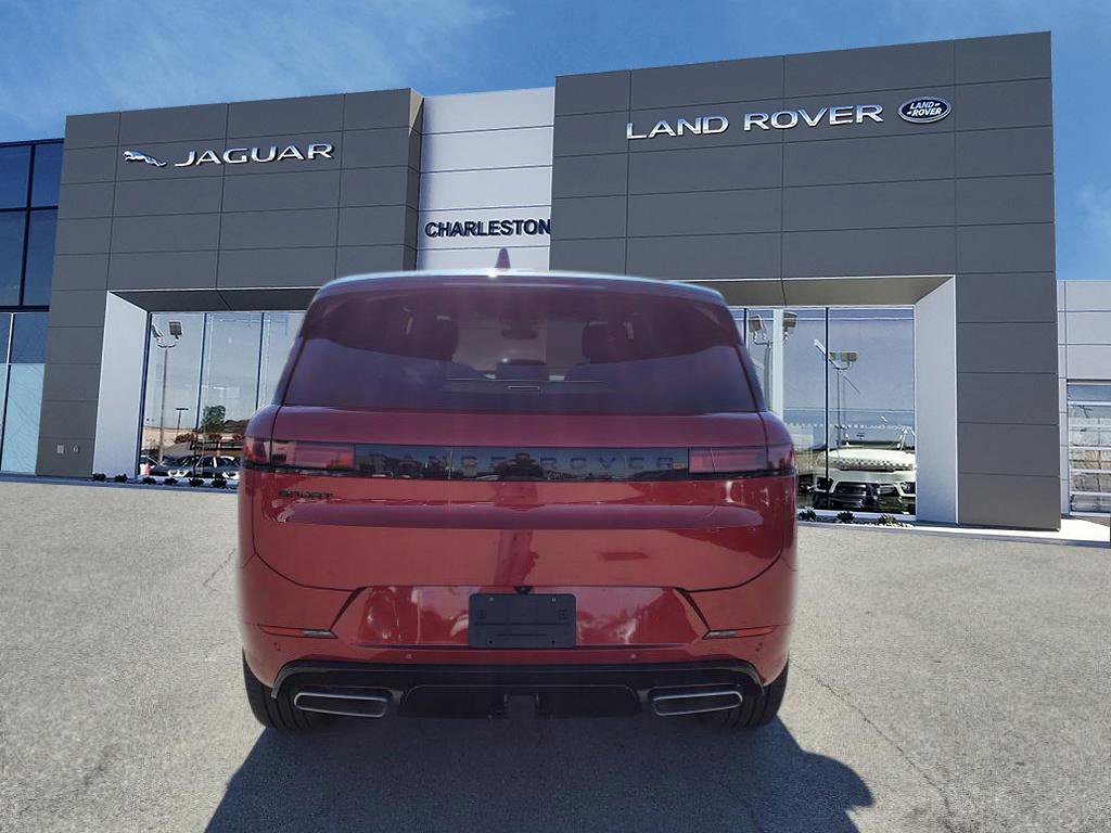 2025 Land Rover Range Rover Sport SE photo 4