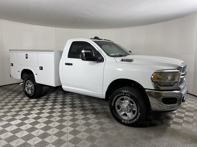 2024 Ram 2500 Tradesman photo 5