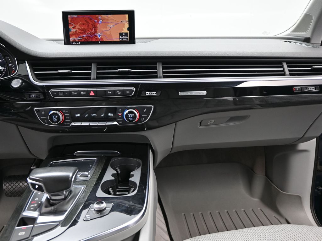2018 Audi Q7 Premium Plus photo 16