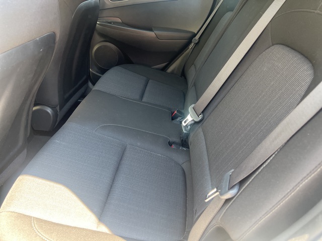 2023 Hyundai Kona SEL photo 5